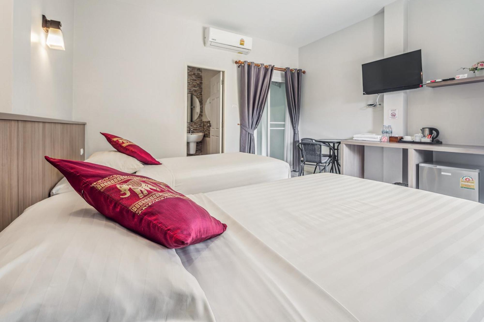 Winrisa Place Nai Yang Beach Exterior foto