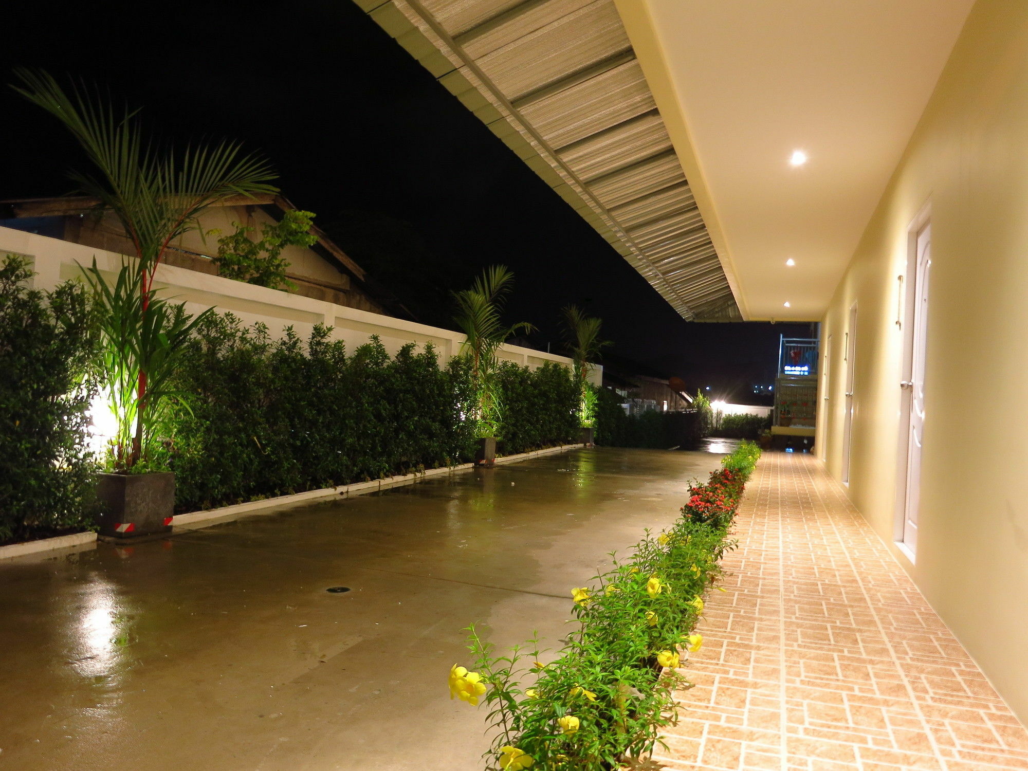 Winrisa Place Nai Yang Beach Exterior foto